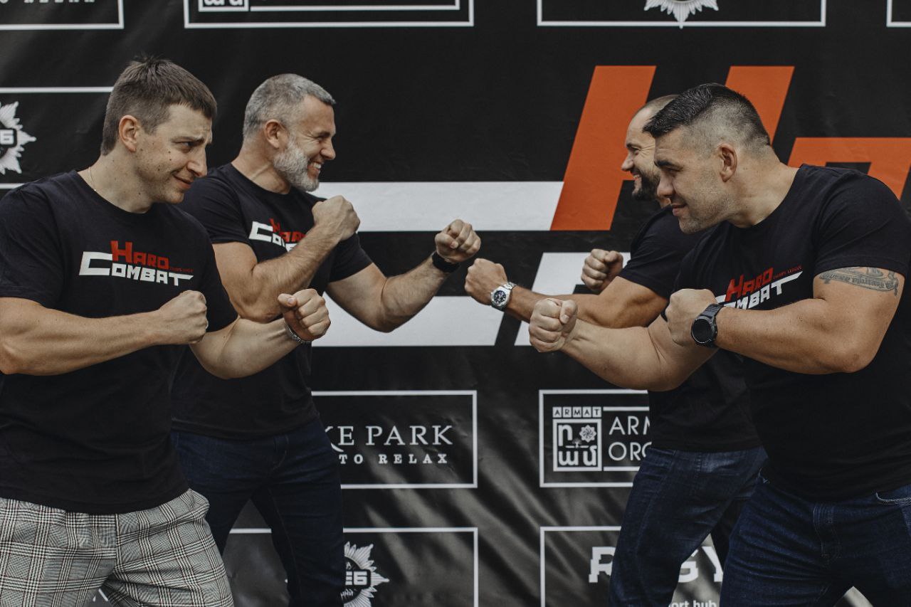 HardCombat_1